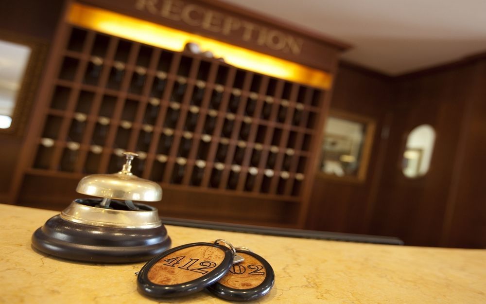 Hotel Costa Caddu Сан Теодоро Екстериор снимка