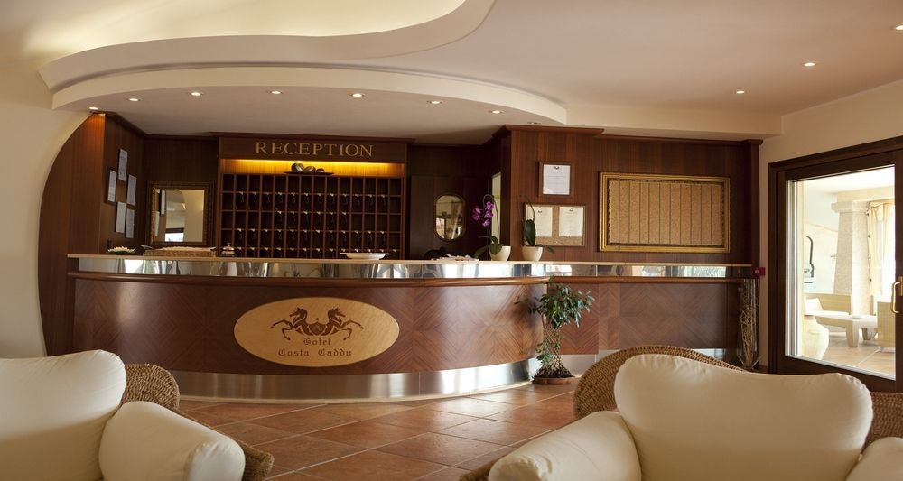 Hotel Costa Caddu Сан Теодоро Екстериор снимка